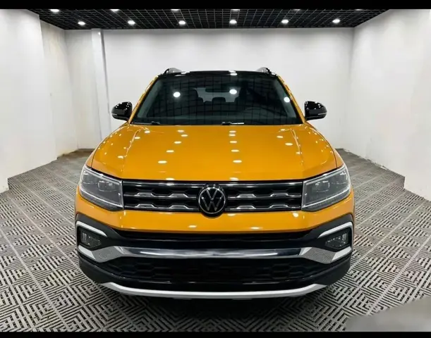 VOLKSWAGEN T-CROSS DELUXE EDITION 2022