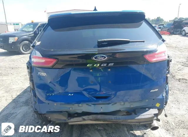 FORD EDGE TITANIUM 2022