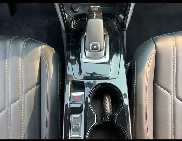 PEUGEOT 2008 2022