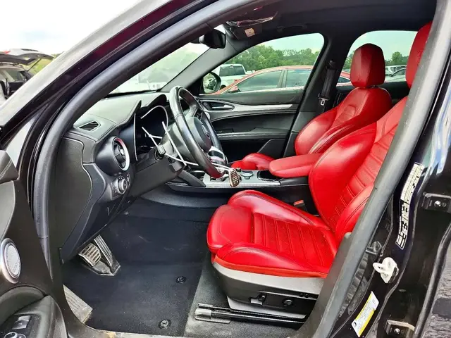 ALFA ROMEO STELVIO TI 2024