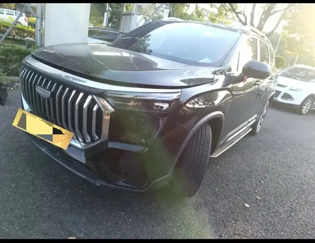 GEELY OKAVANGO 2022