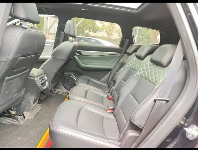 GEELY OKAVANGO 2022