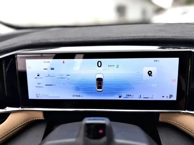 GEELY BOYUE L 2023