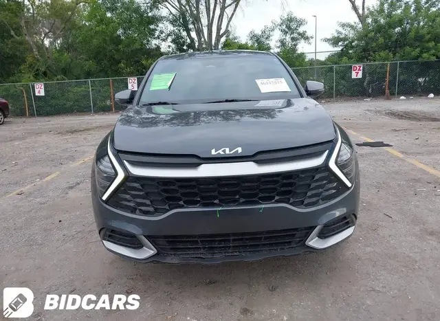 KIA SPORTAGE EX 2024