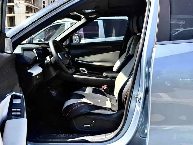 GEELY BOUYE COOL ZHIZUN 2023