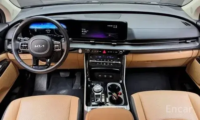 KIA CARNIVAL SIGNATURE 2022