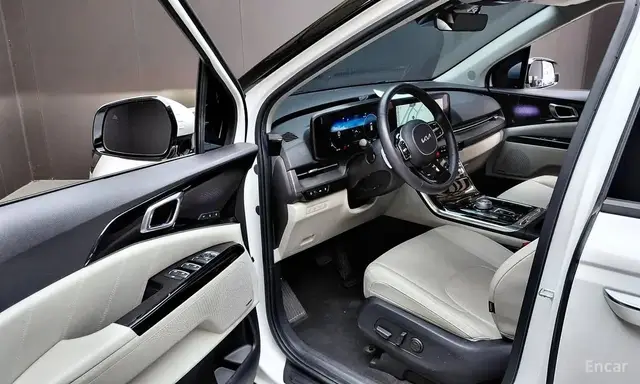 KIA CARNIVAL SIGNATURE 2023