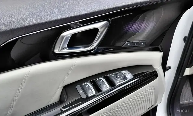 KIA CARNIVAL SIGNATURE 2023