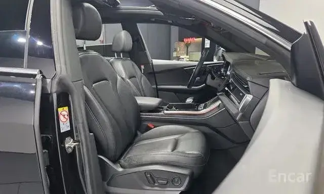 AUDI Q8 45 TDI QUATTRO 2022