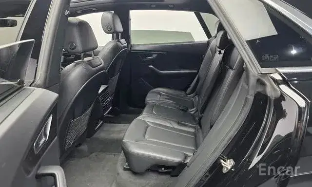 AUDI Q8 45 TDI QUATTRO 2022