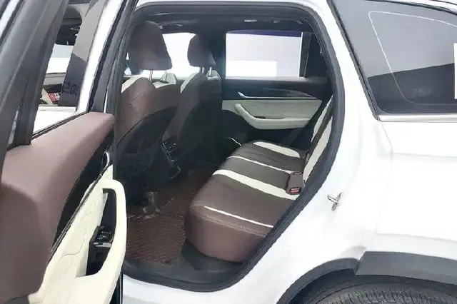 GEELY XINGYUE L PREMIUM 2023