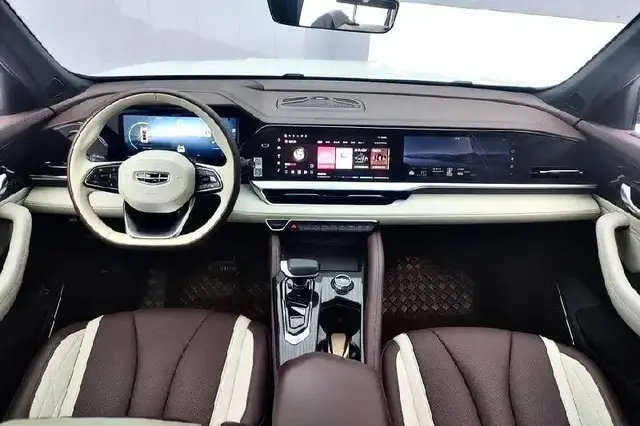 GEELY XINGYUE L PREMIUM 2023