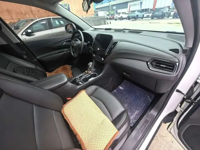CHEVROLET EQUINOX 2023