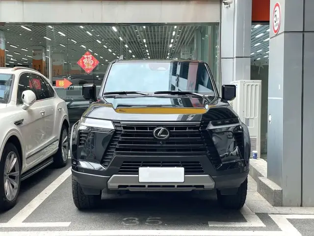 LEXUS GX550H OVERTAIL SUMMIT EDITION 2024
