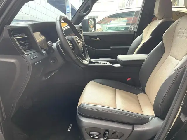 LEXUS GX550H OVERTAIL SUMMIT EDITION 2024