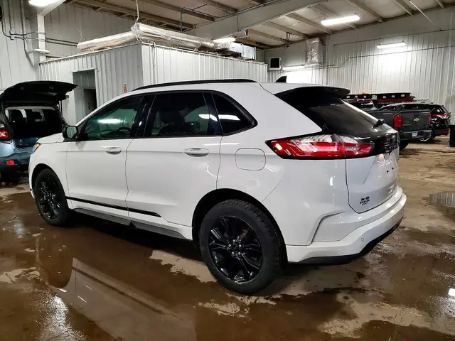 FORD EDGE SE 2022