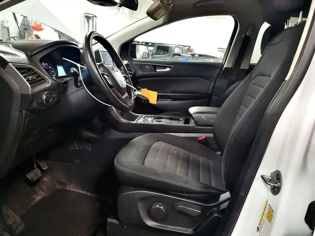 FORD EDGE SE 2022