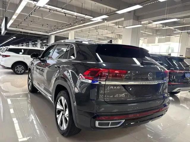 VOLKSWAGEN TERAMONT X PRESTIGE 2022