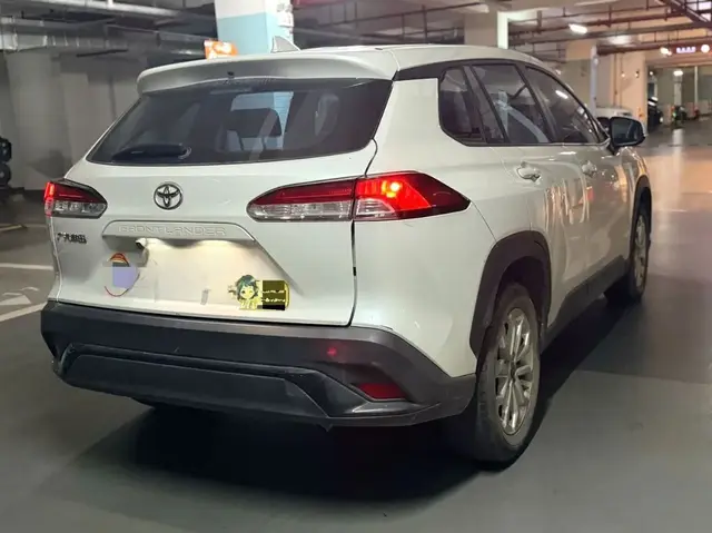 TOYOTA COROLLA CROSS 2024