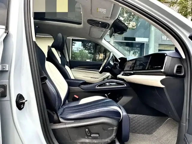 GEELY XINGYUE L 2022
