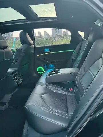 TOYOTA AVALON 2022