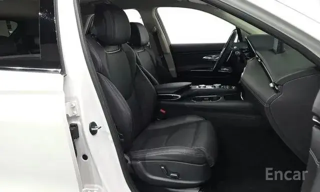 GENESIS GV70 2023