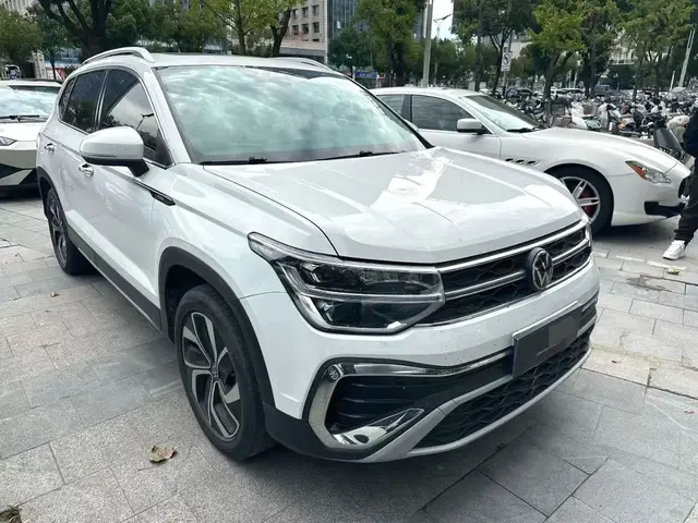 VOLKSWAGEN THARU 300TSI 2023