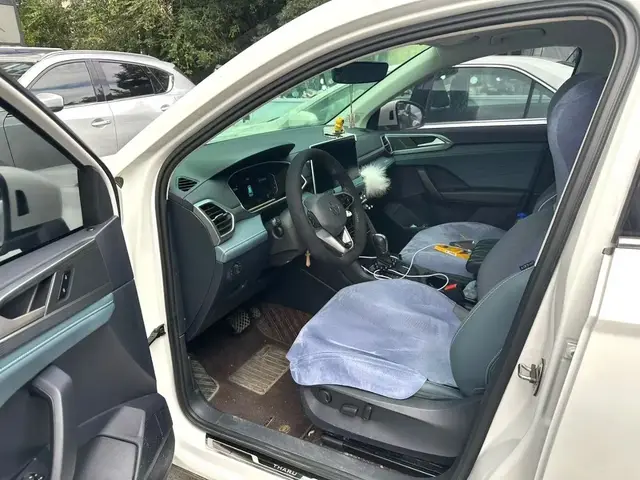 VOLKSWAGEN THARU 300TSI 2023