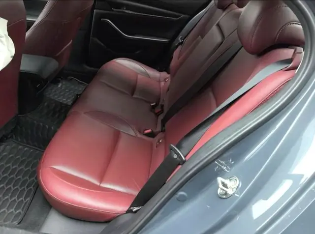 MAZDA 3 AXELA 2022