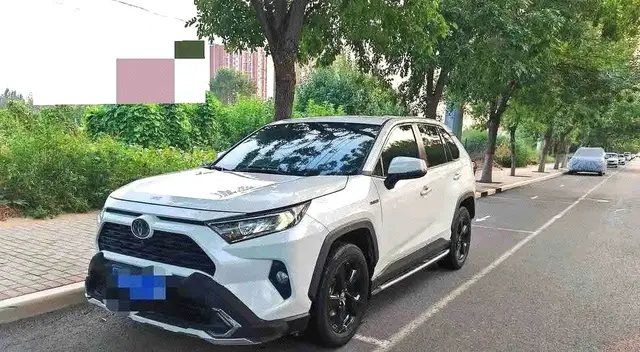 TOYOTA RAV4 2022