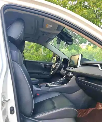 TOYOTA RAV4 2022