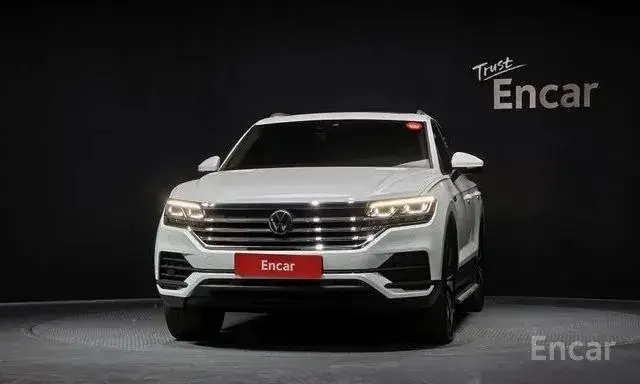 VOLKSWAGEN TOUAREG PREMIUM 2023