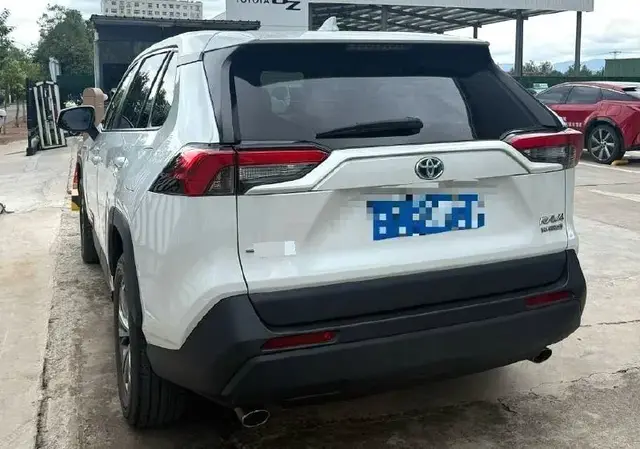 TOYOTA RAV4 2022