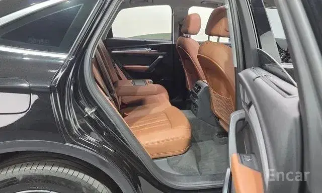 AUDI Q5 PREMIUM 2023