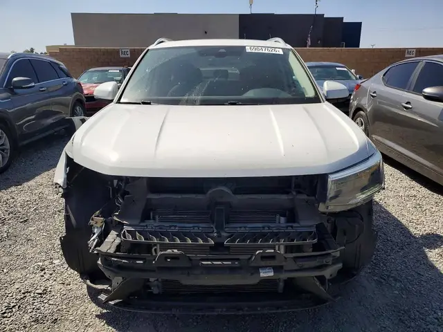 VOLKSWAGEN TAOS SE 2023