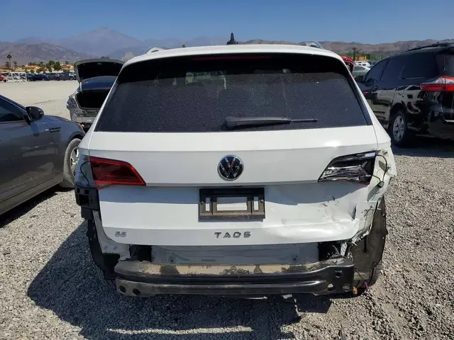 VOLKSWAGEN TAOS SE 2023