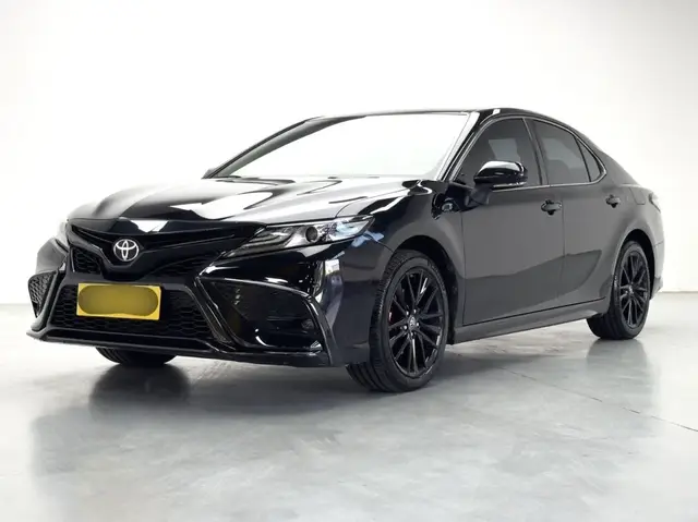 TOYOTA CAMRY 2023