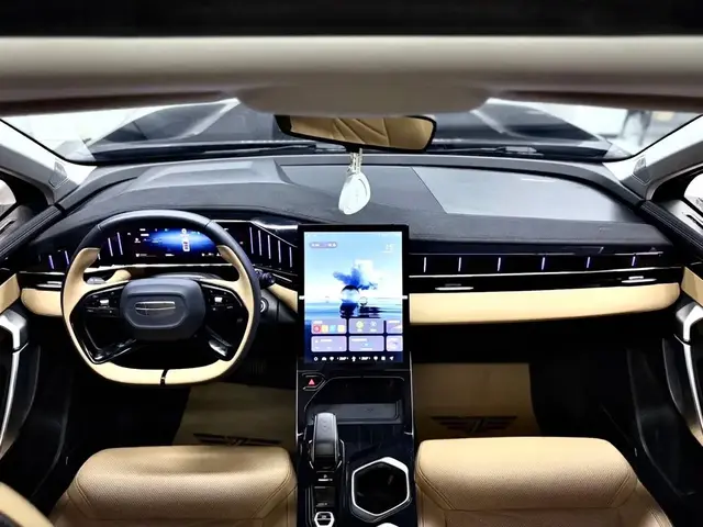 GEELY BOYUE L PRESTIGE 2023