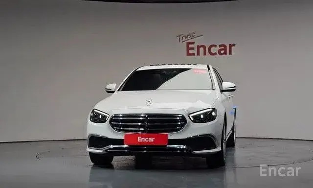 MERCEDES-BENZ E220D 4MATIC EXCLUSIVE 2022