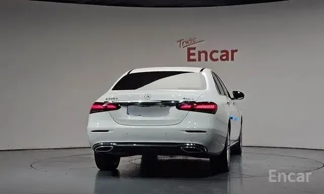 MERCEDES-BENZ E220D 4MATIC EXCLUSIVE 2022