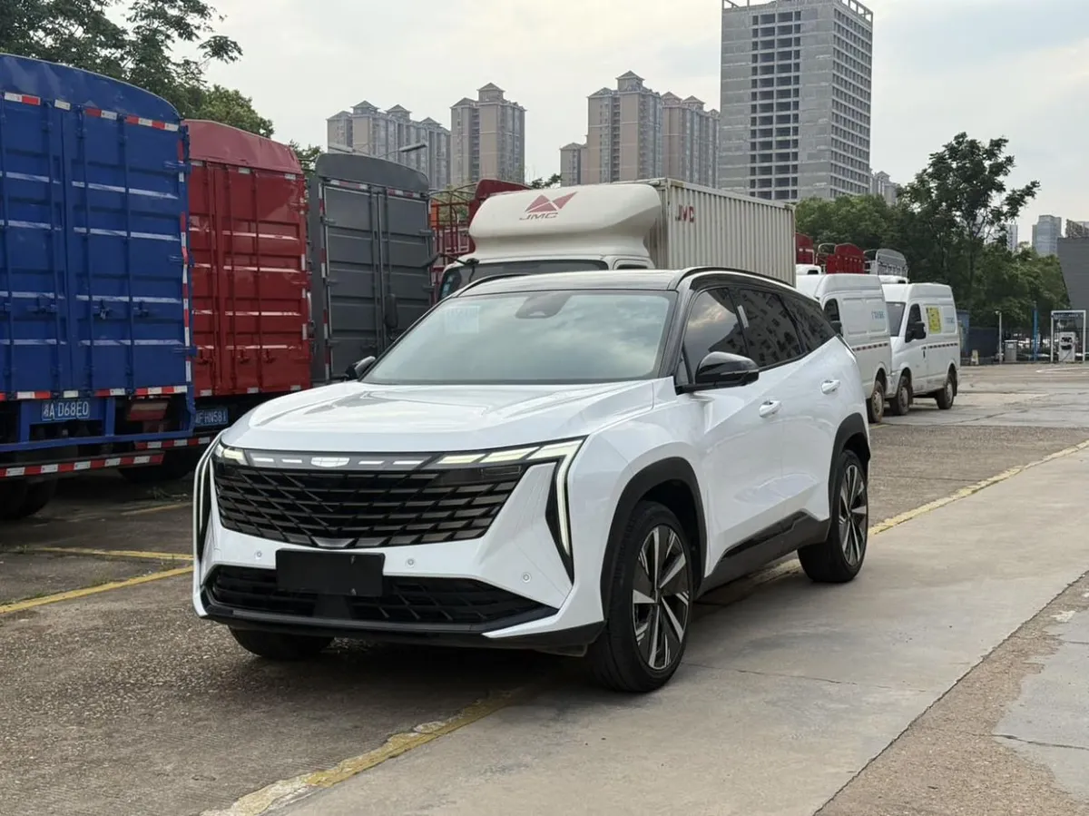GEELY BOYUE L PREMIUM 2023