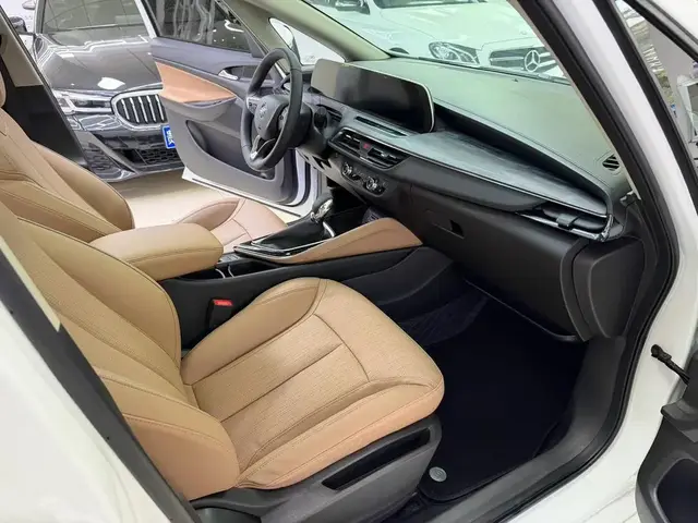 BUICK GL6 323T MILD HYBRID 2023