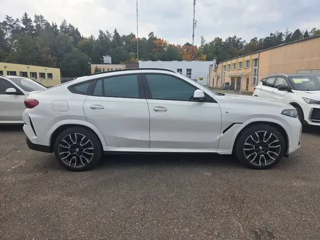 BMW X6 2023