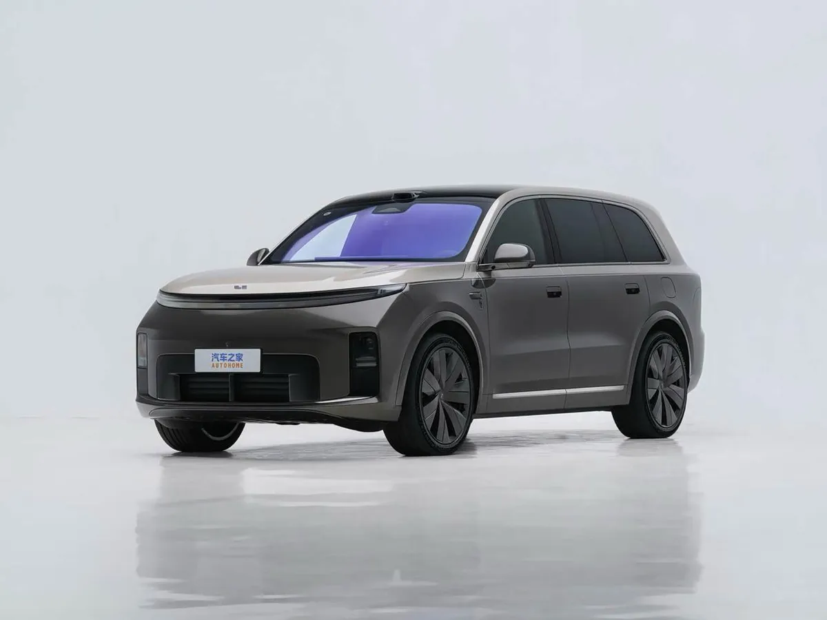 LI AUTO L9 LIVIS 2026