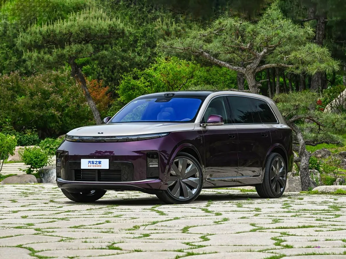 LI AUTO L9 LIVIS 2026