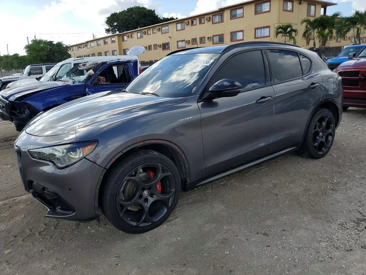 ALFA ROMEO STELVIO TI 2023