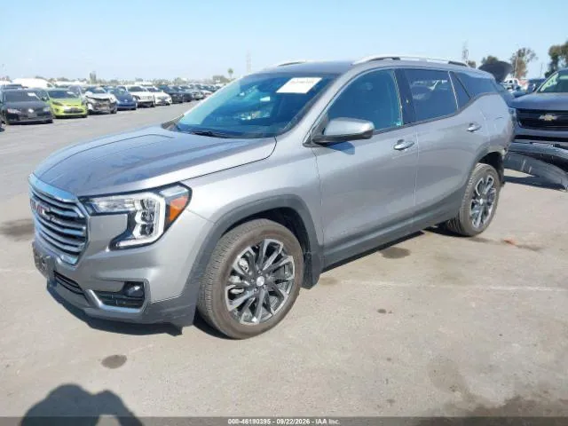 GMC TERRAIN SLT 2023