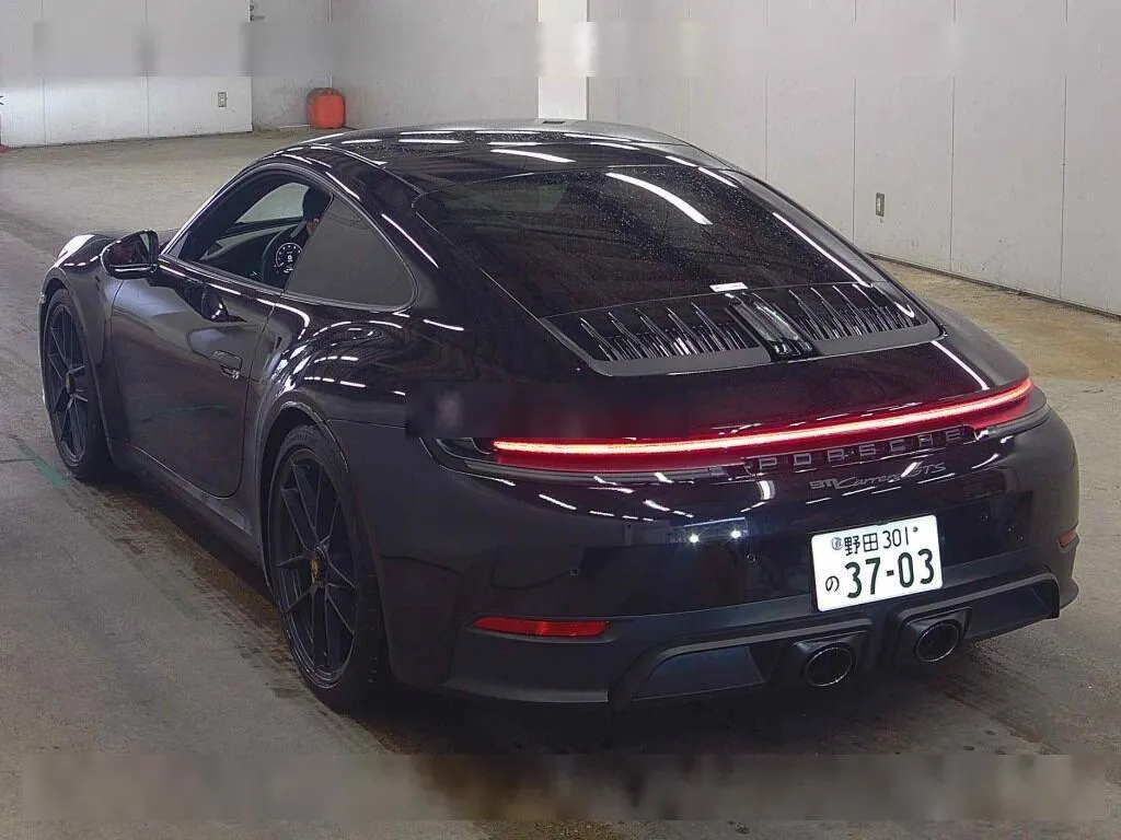 PORSCHE 911 COUPE 2026