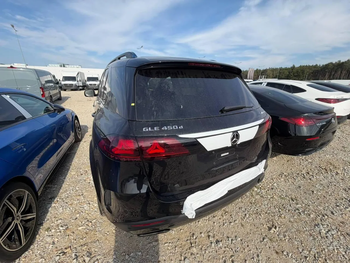 MERCEDES-BENZ GLE 450D 2026