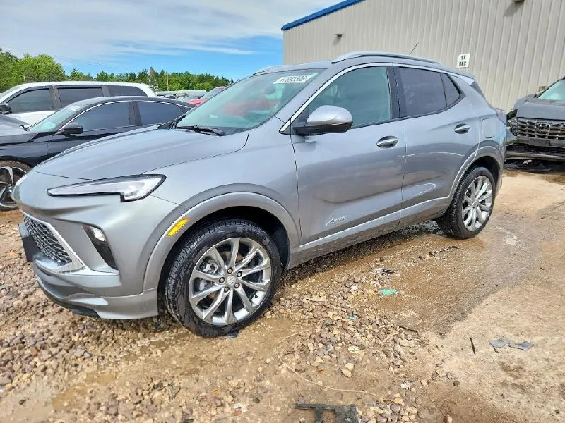 NISSAN KICKS 2023